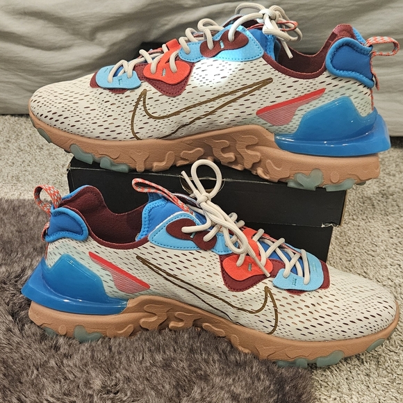 Nike React Vision Running Short Desert Oasis DMSX. Sz. 13. - Picture 6 of 8